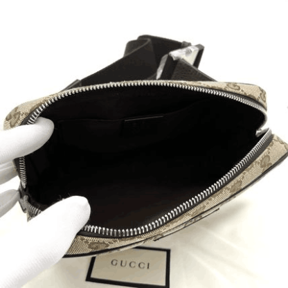 国内発！すぐ届く★人気 GUCCI GGキャンバス ボディバッグ
